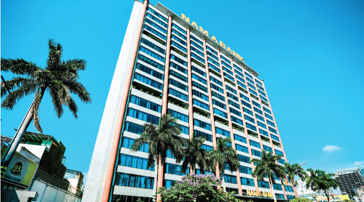 Nam A Bank tổ chức Tour tham quan Ngân hàng dành cho Sinh viên Trường Đại học Công nghiệp